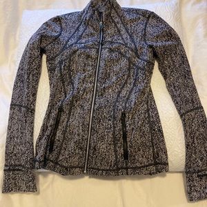 Lululemon DEFINE jacket